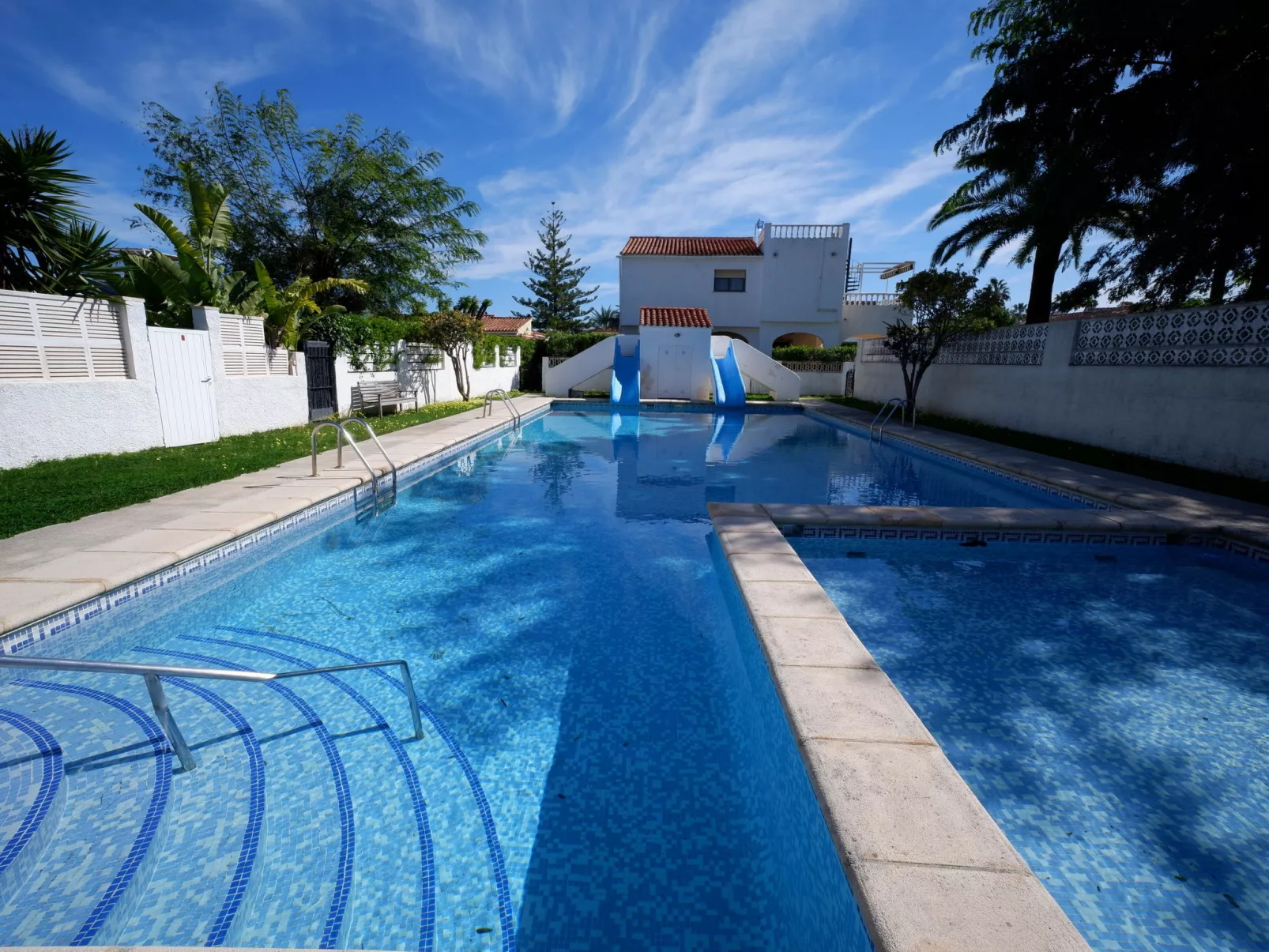 Villa Yakamoz - Outside