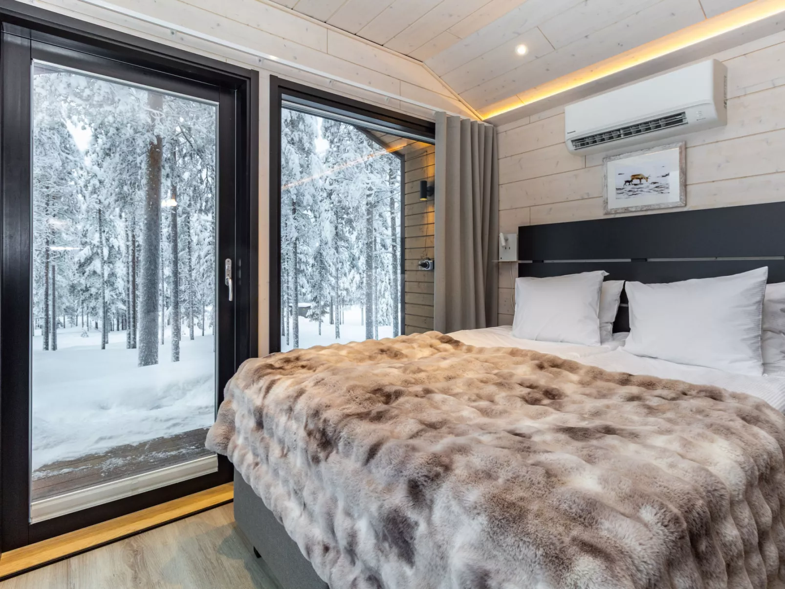 Visit pyhä cabins h