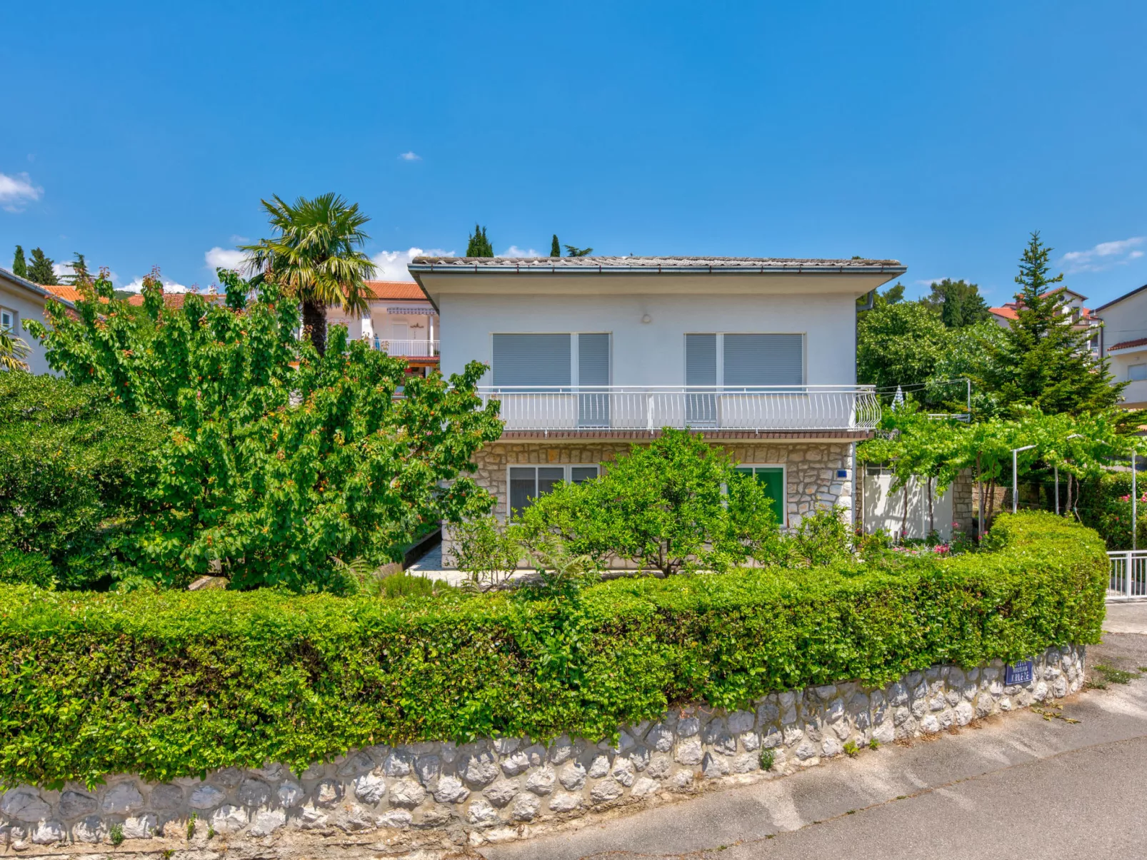 Maja 1 / HR-10569-01