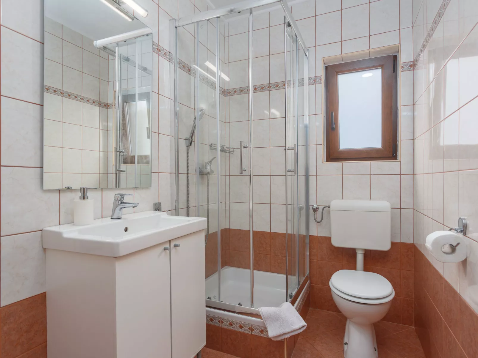 Apartment Karabaic - 1