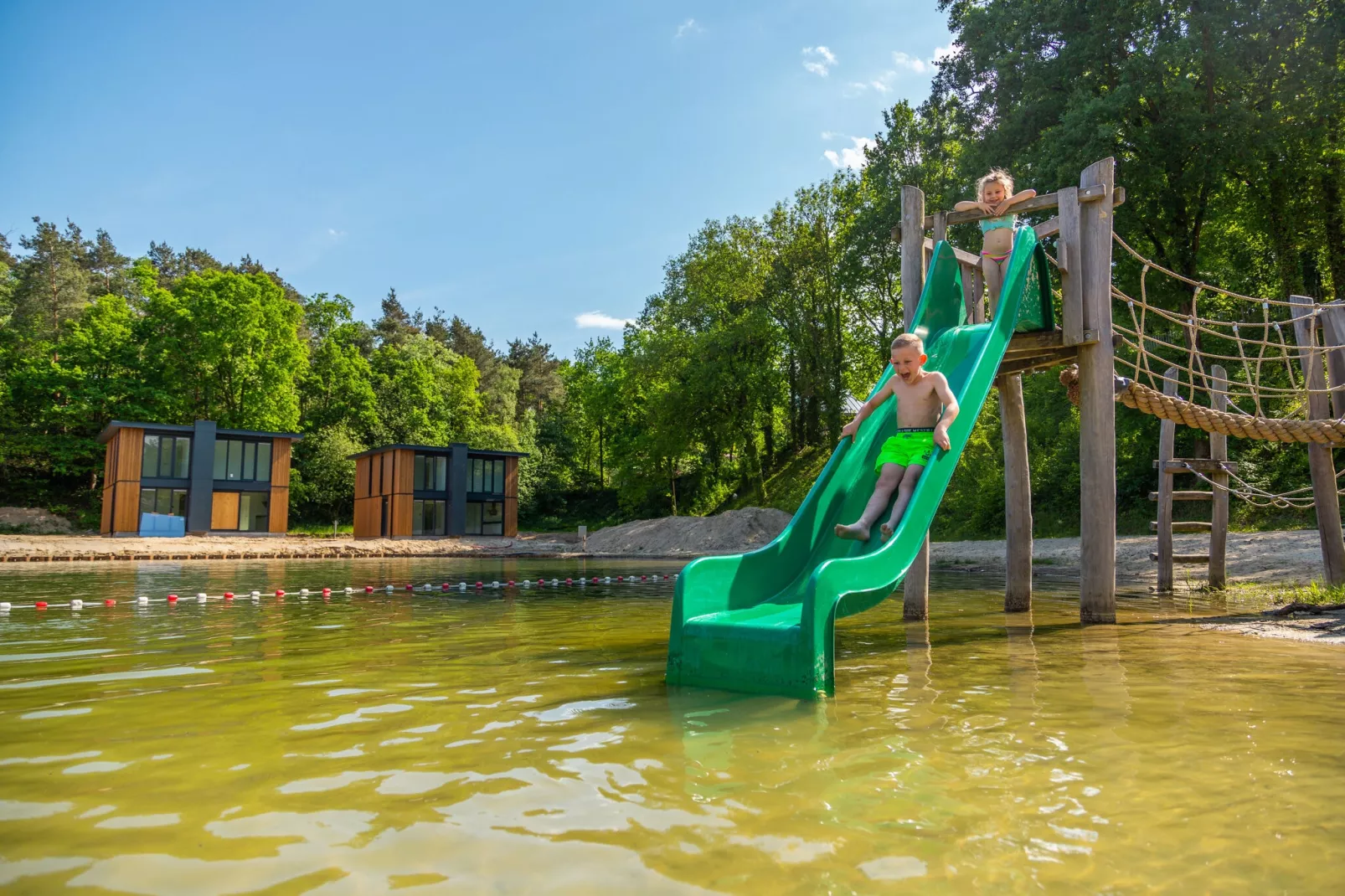 Resort Maasduinen 19-Park facilities