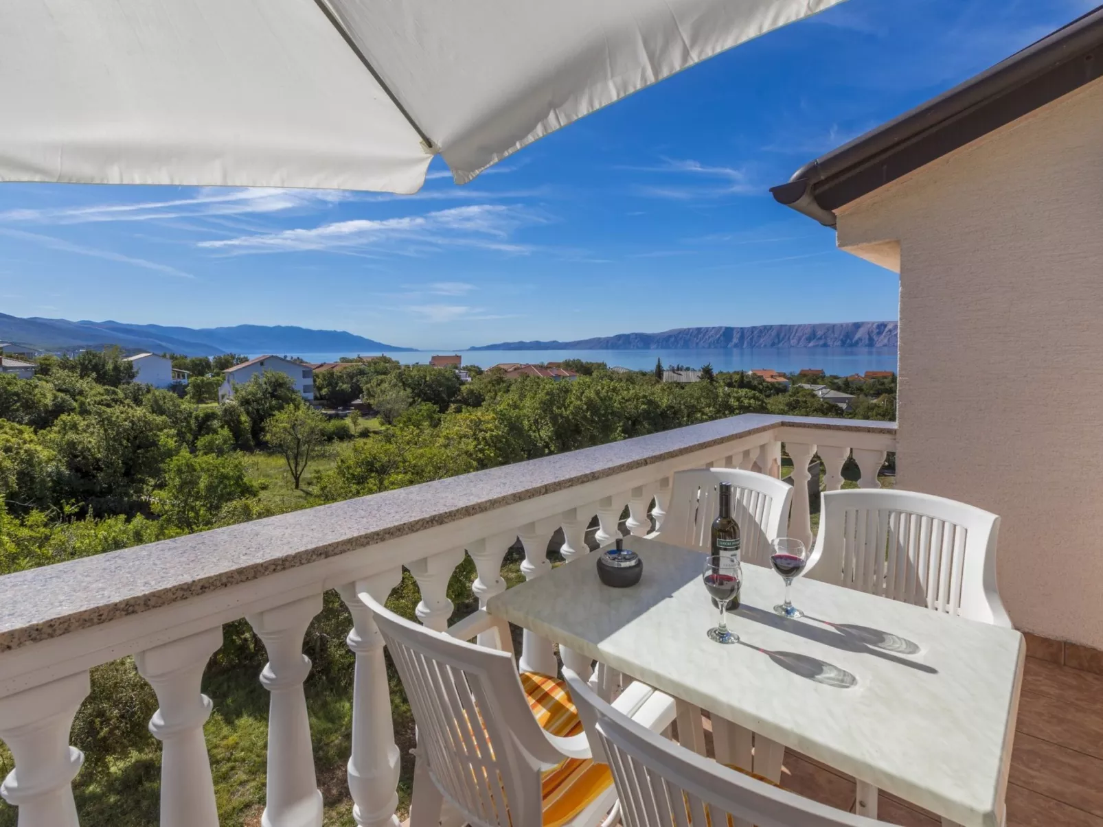 Sever 2 kat potkovlje / HR-09156-02