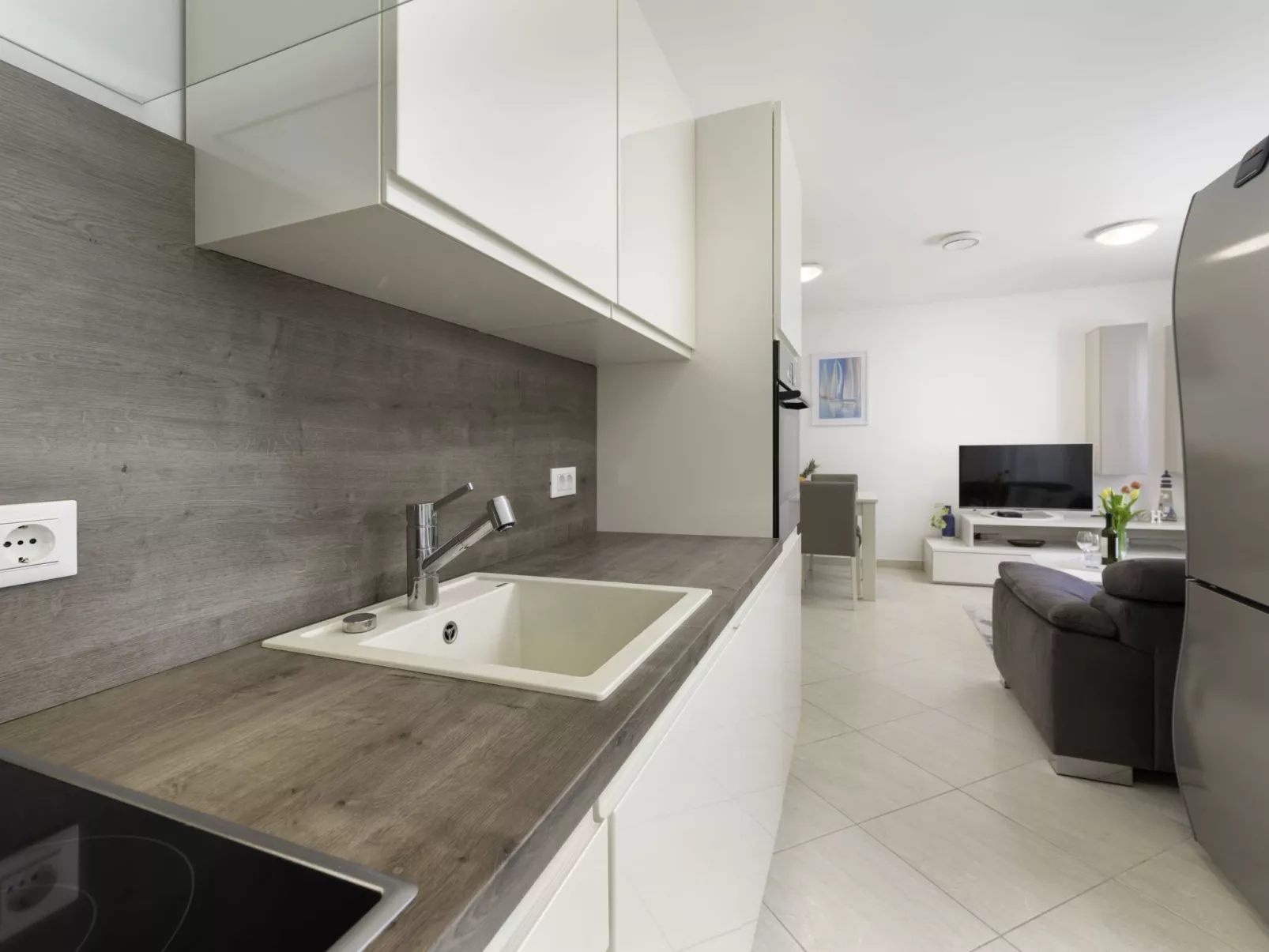 Apartment Seafront Maris - 3