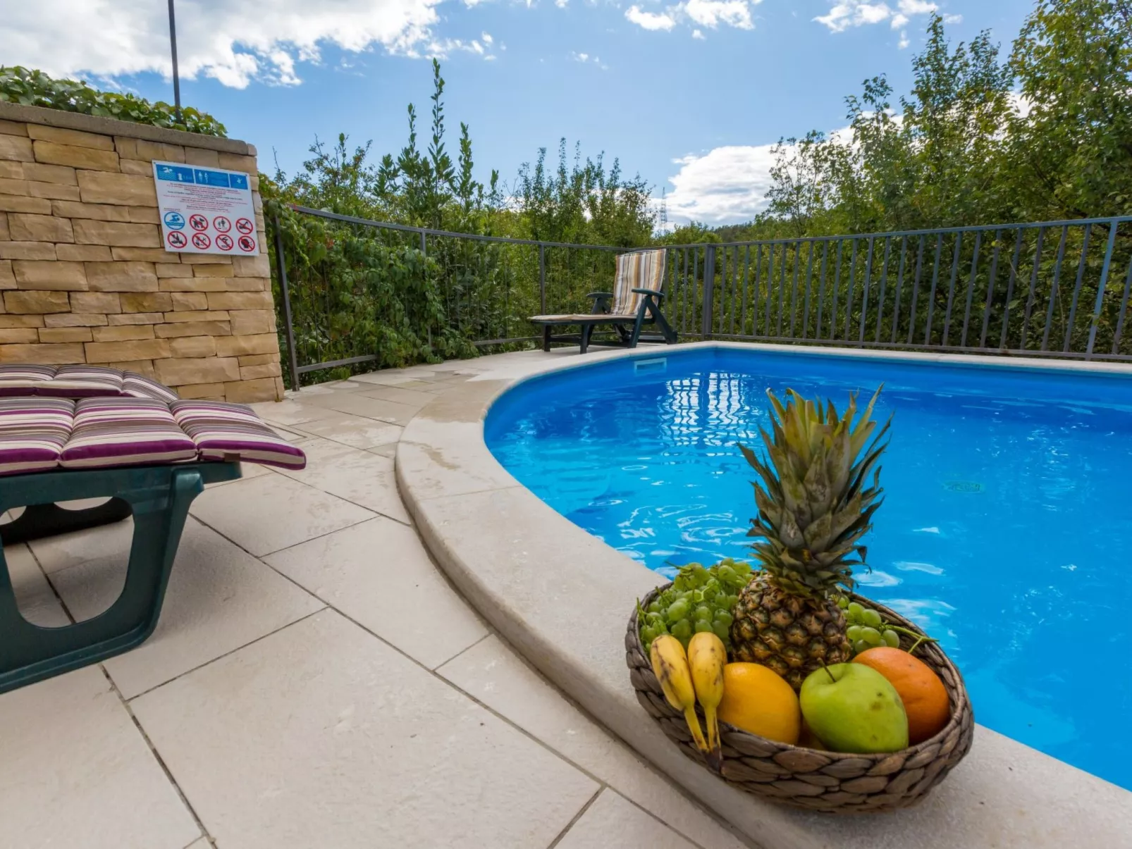 KRIZISCE / HR-09780-01