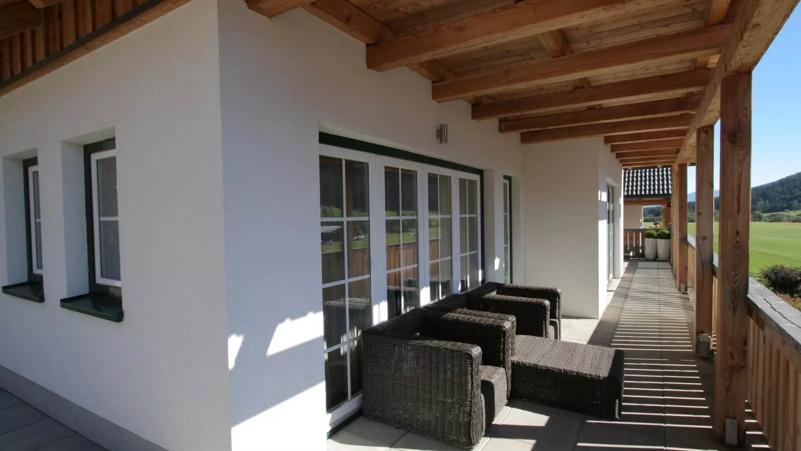 Schneeweiss-Terrace balcony