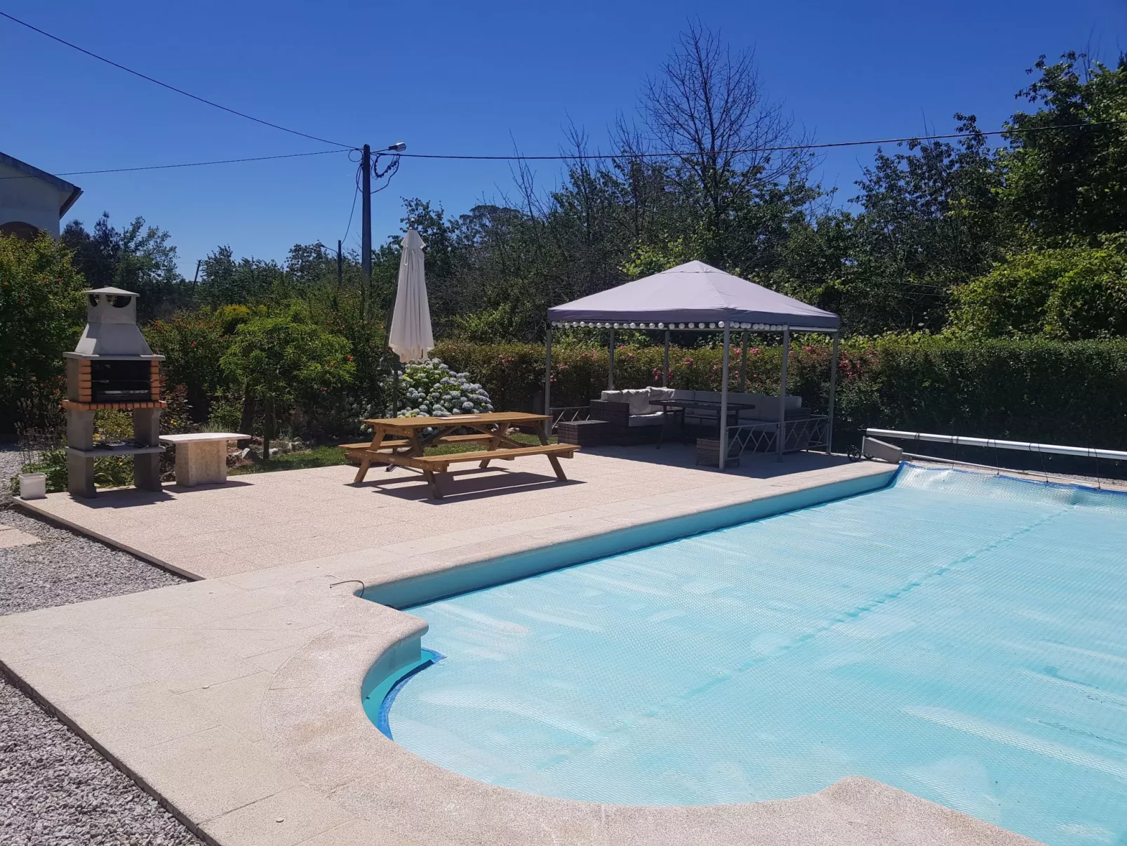 2-Zimmer-Wohnung beheizter Pool - Draußen