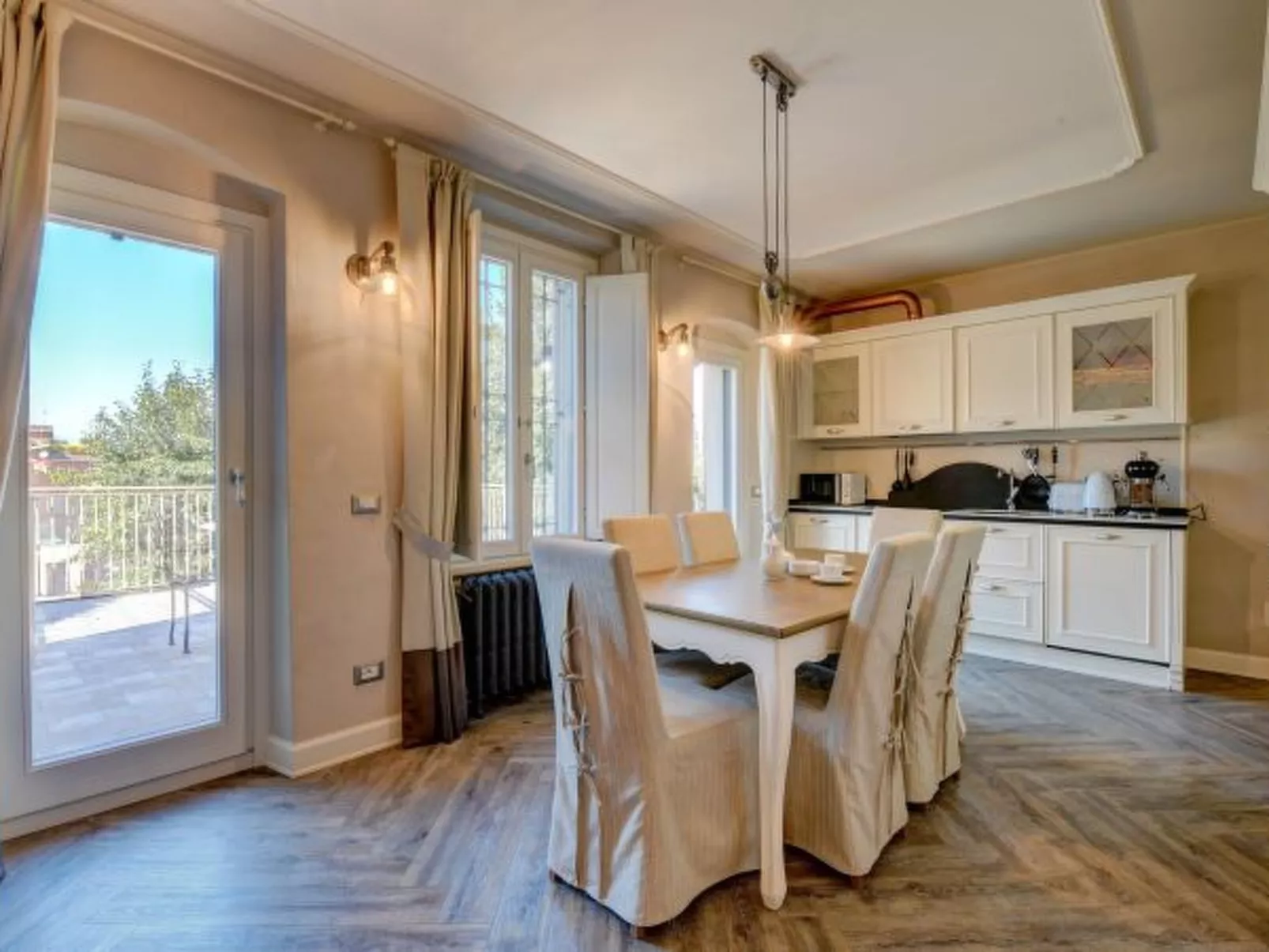 DesenzanoLoft : La Vite Luxury Appartment 1 CIN IT017067C2HOLOZDF9