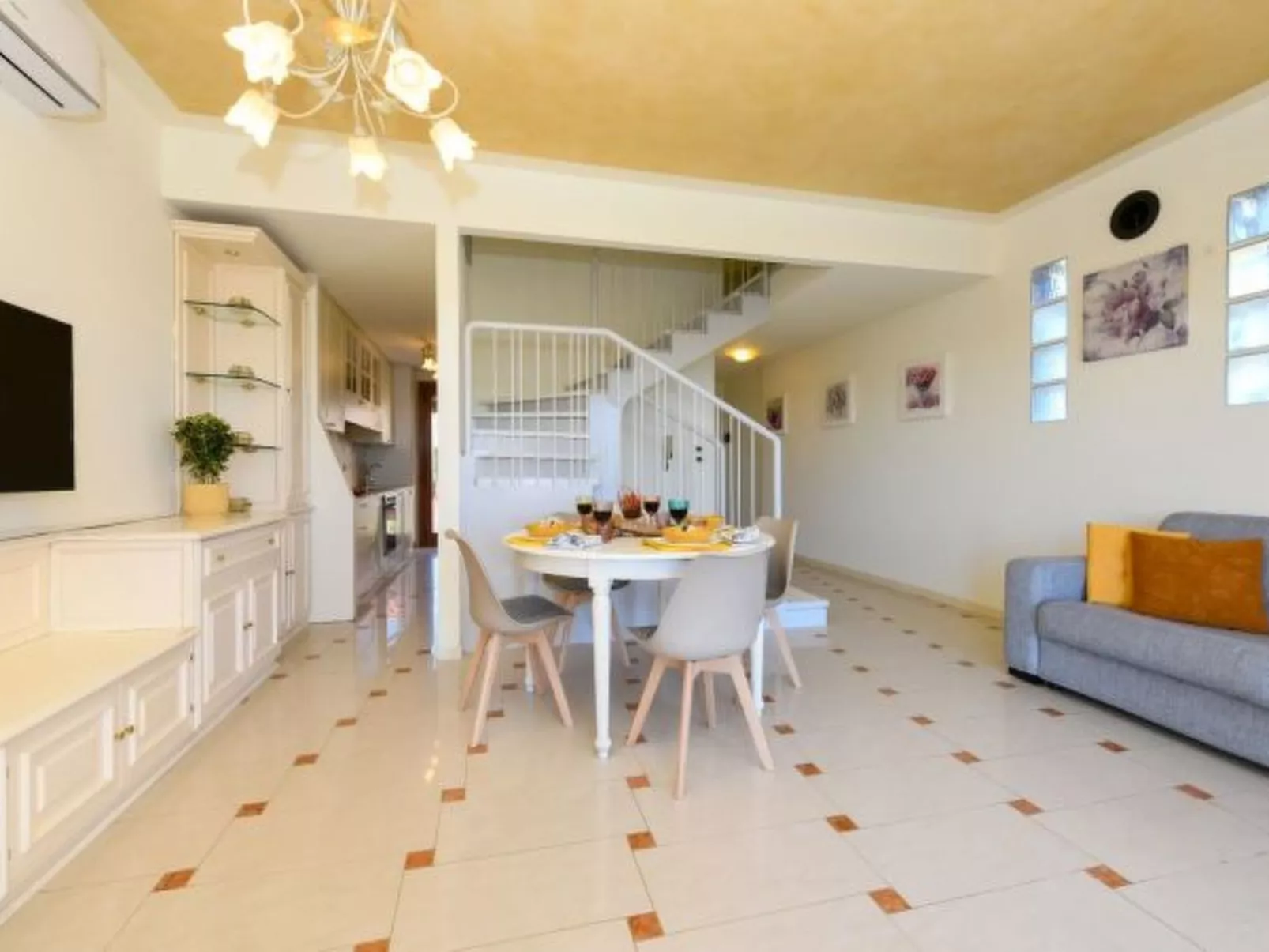 DesenzanoLoft Eden mit Seeblick und privatem Strand