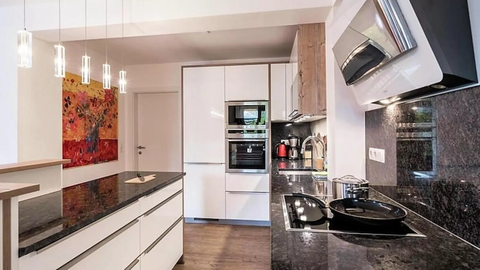 Miranda I-Kitchen
