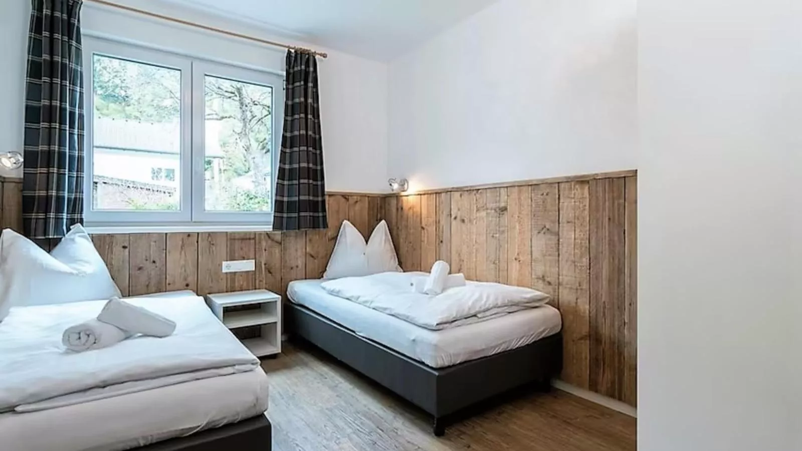 Miranda II-Bedroom
