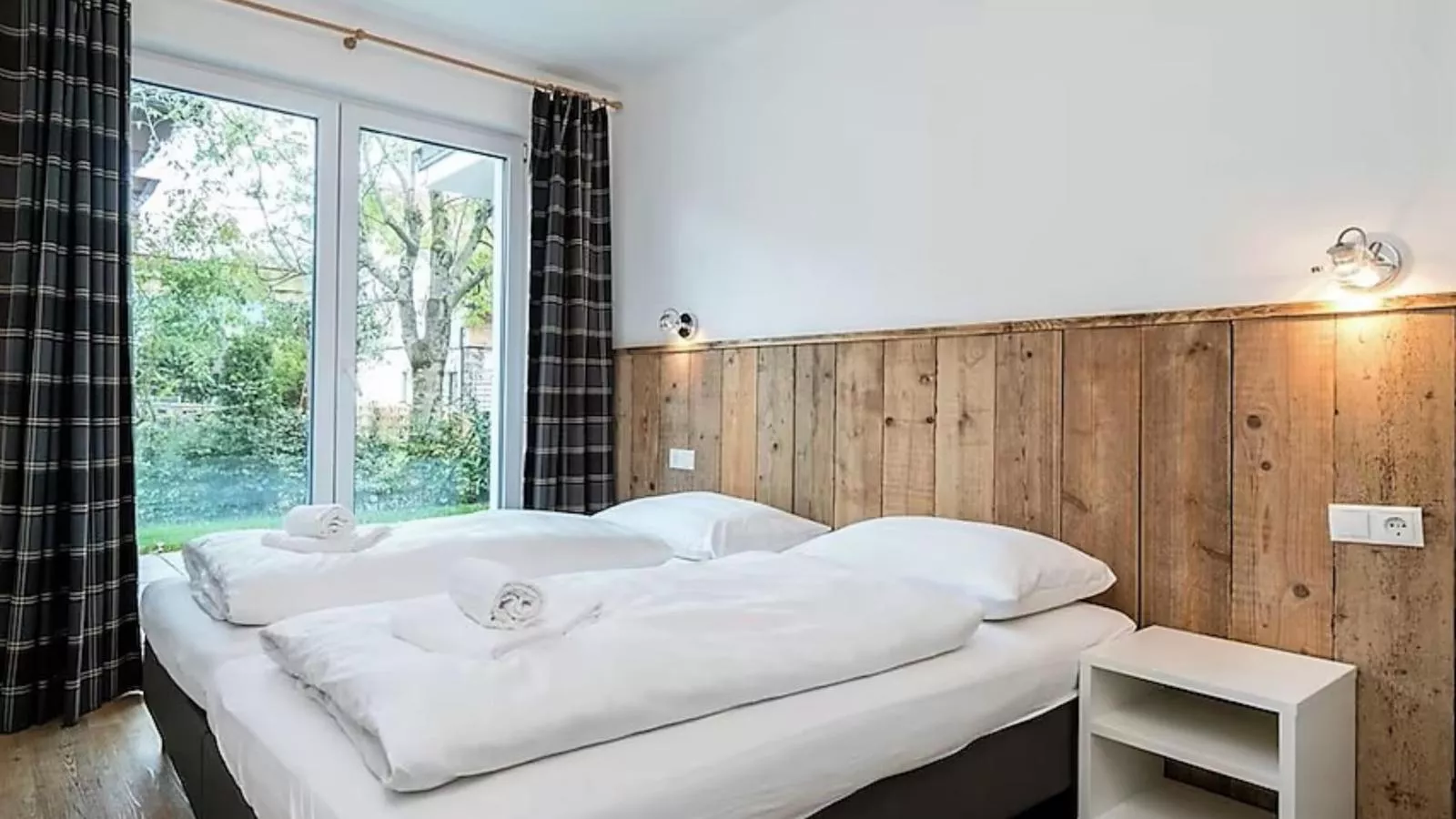 Miranda II-Bedroom