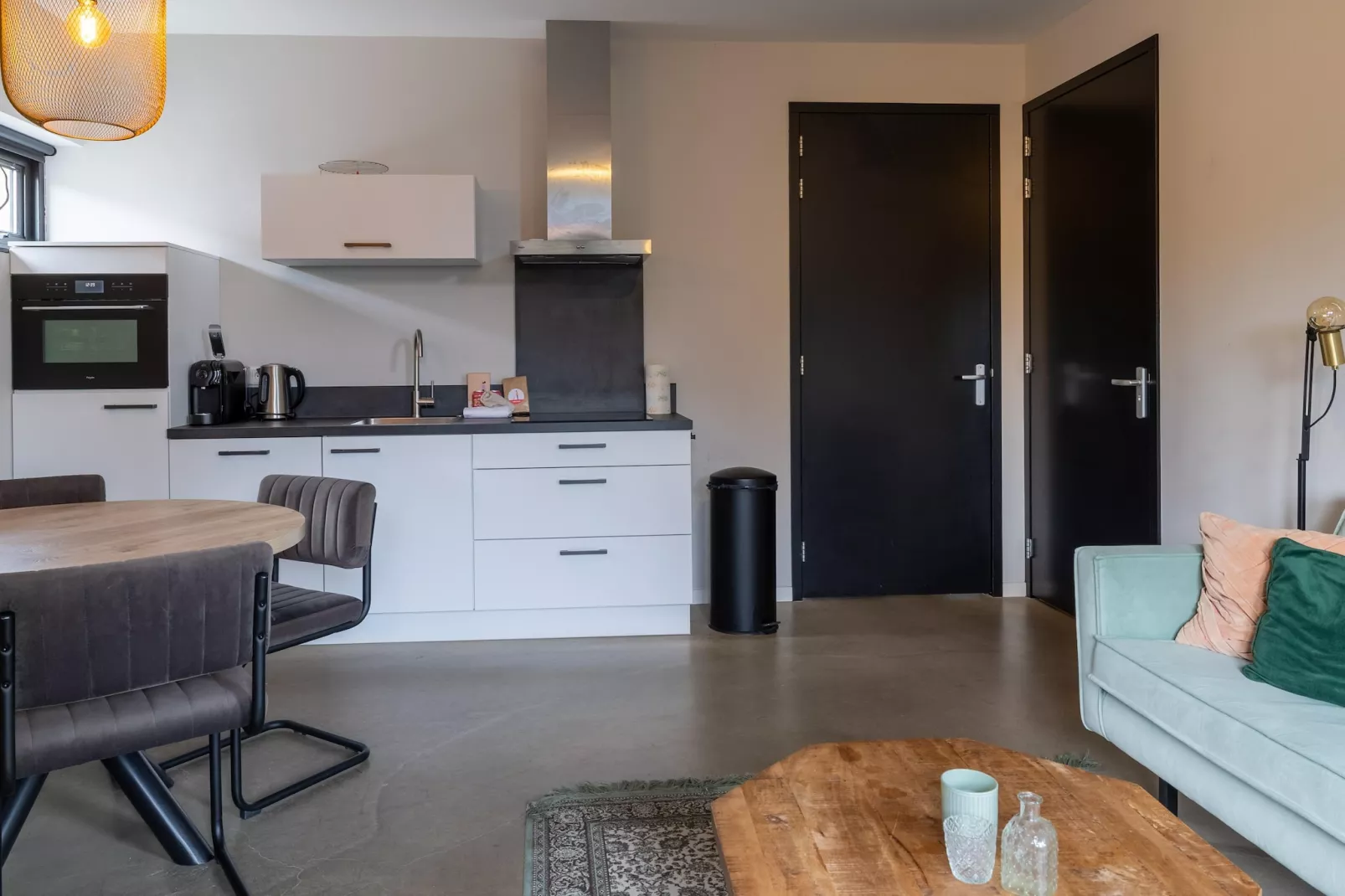 Kon Emmaweg 26 Vrouwenpolder 2p - Salon