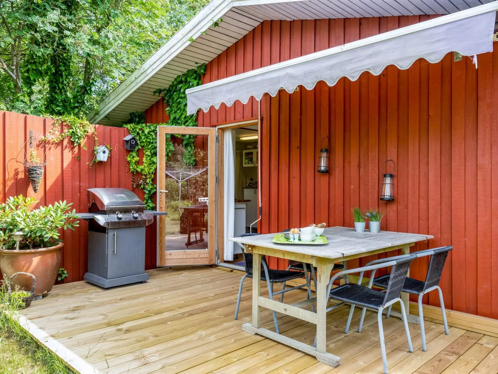 "Naili" - 750m from the sea