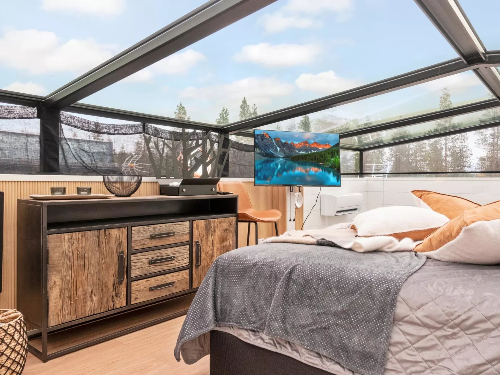 Levi secret igloo revontuli 10d