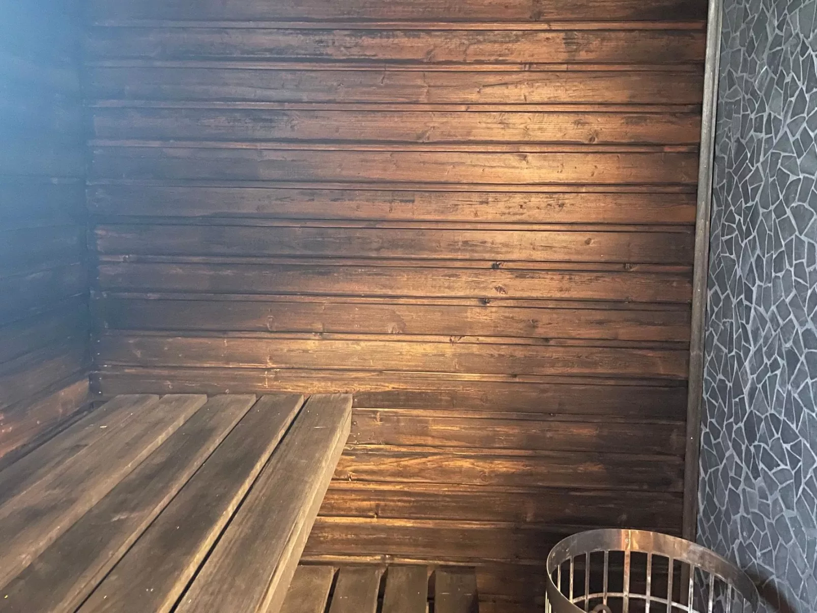 Loma-koli 1 - Drinnen