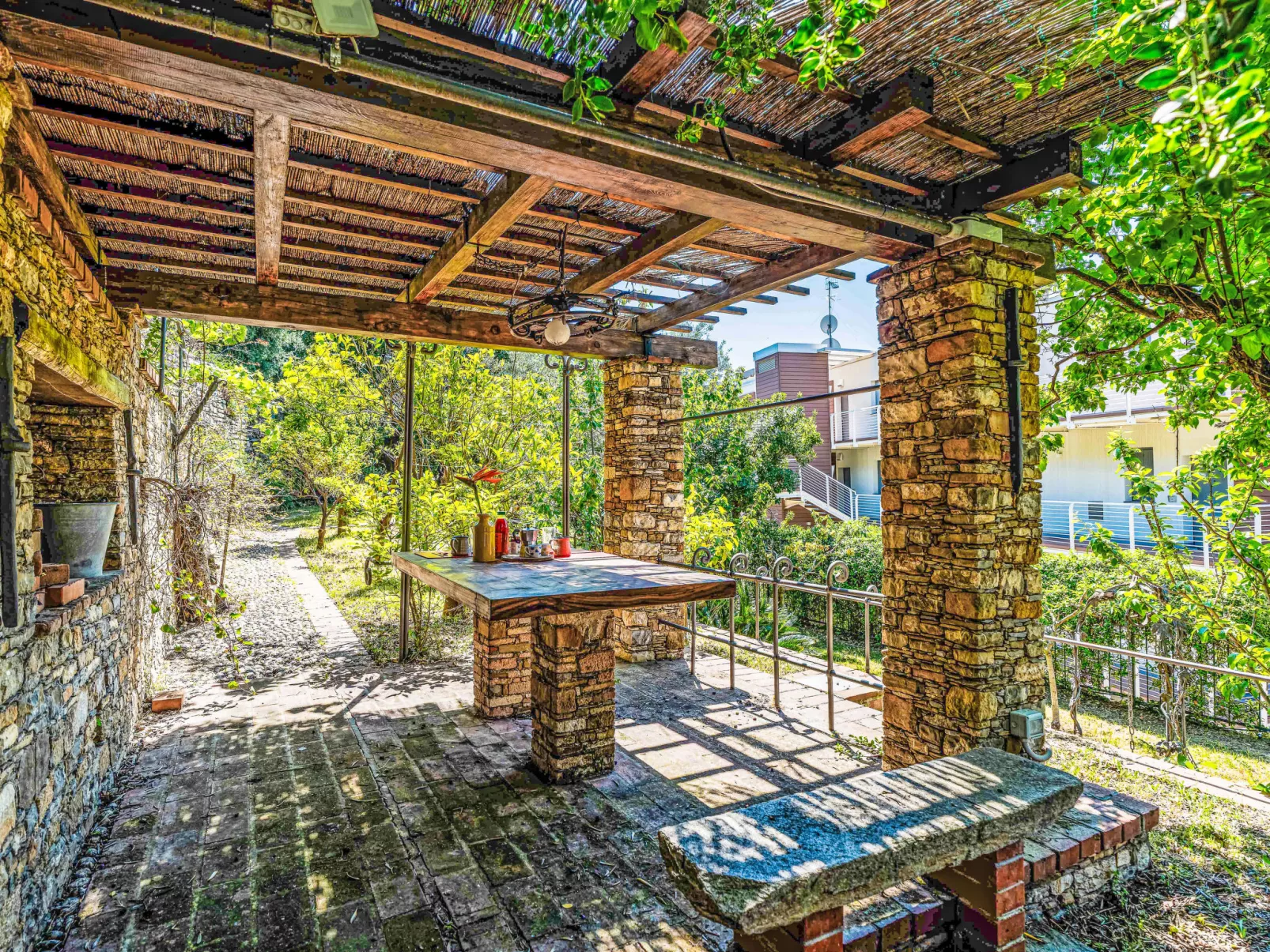 Villa Girasole - Outside