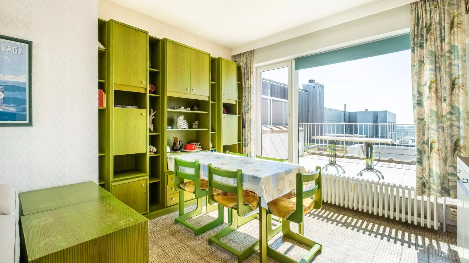 Zeezicht 7e - Esszimmer