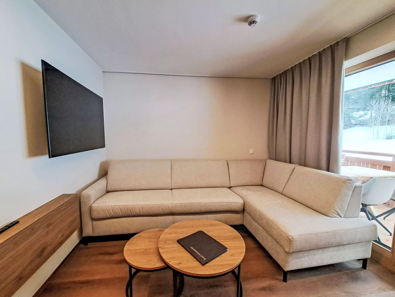 Aparthotel Iris - Drinnen