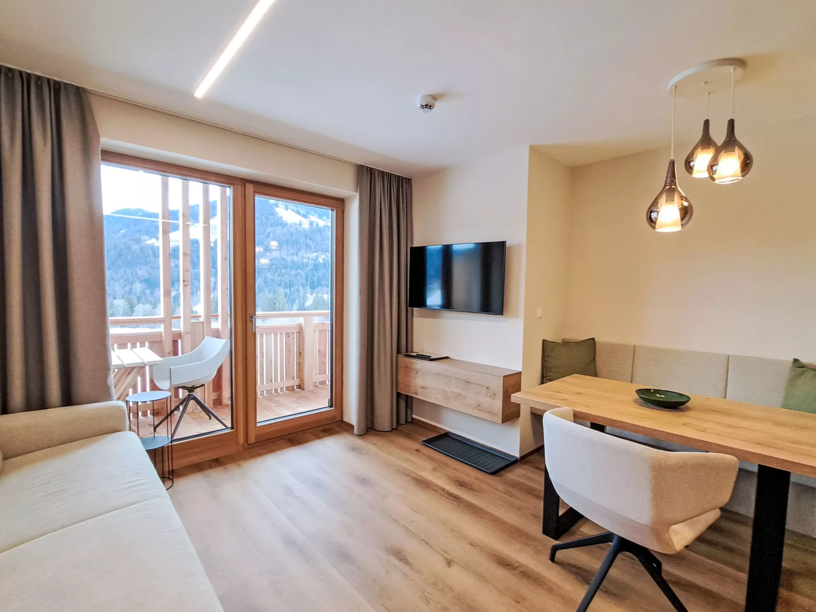 Aparthotel Iris - Drinnen