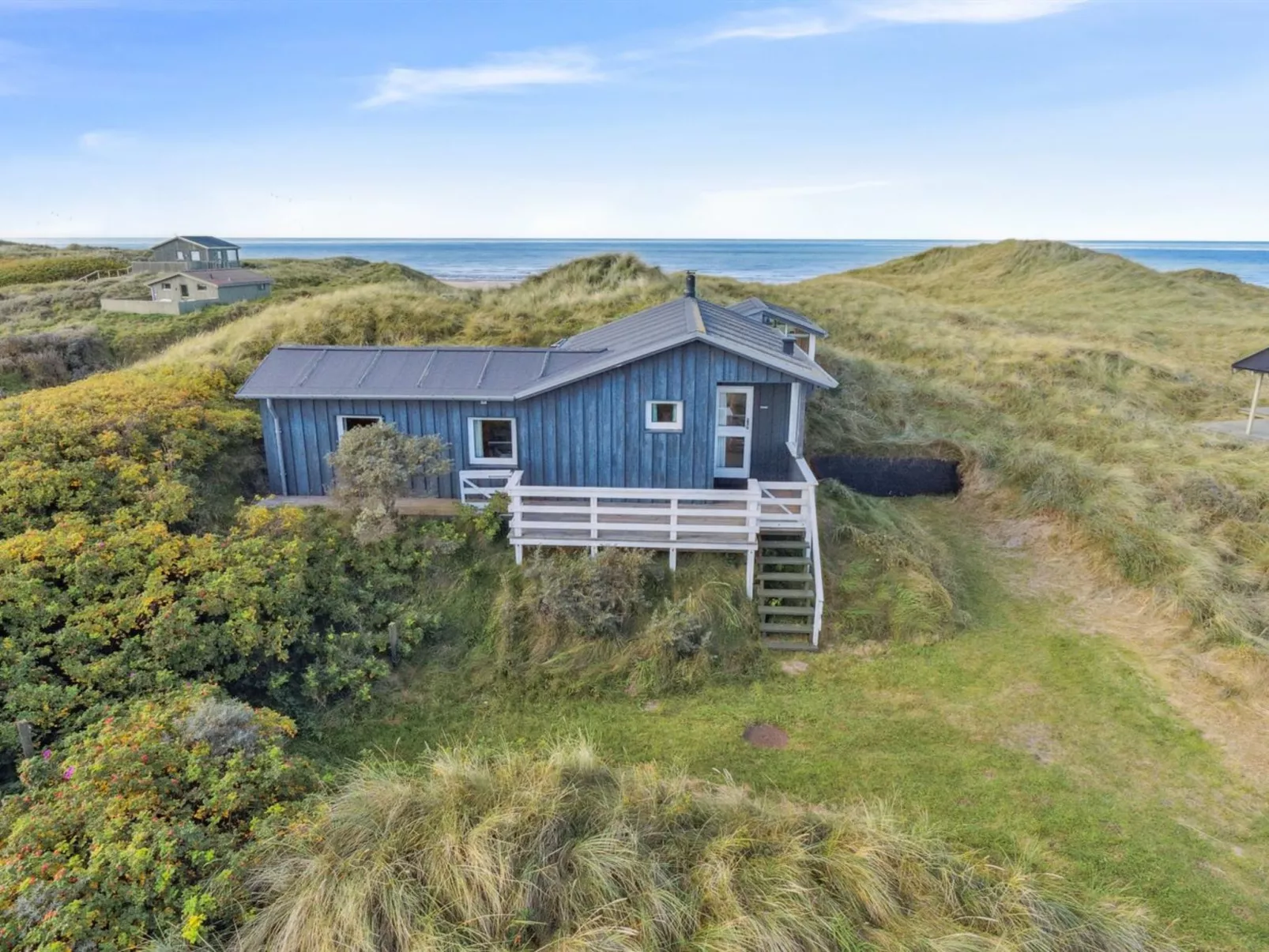 "Pihla" - 150m from the sea - Outside