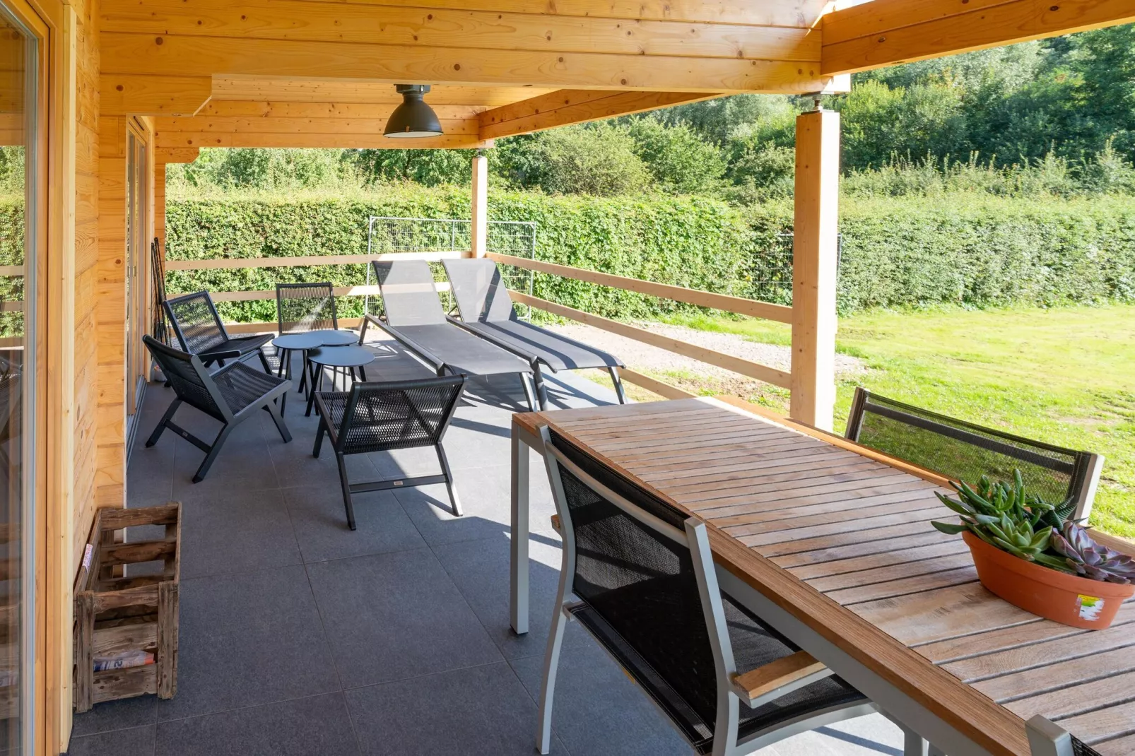 Bie Leentje on the meadow-Terrace balcony