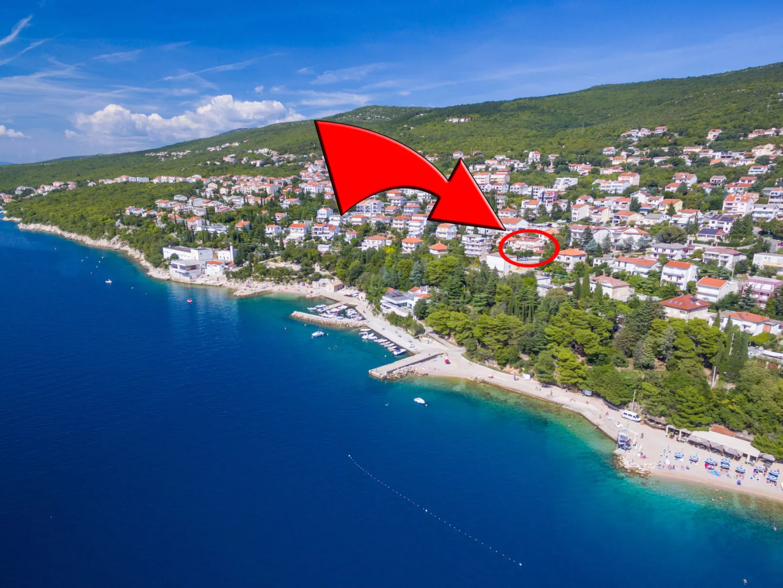 Domino Restaurant 7 / HR-09502-07