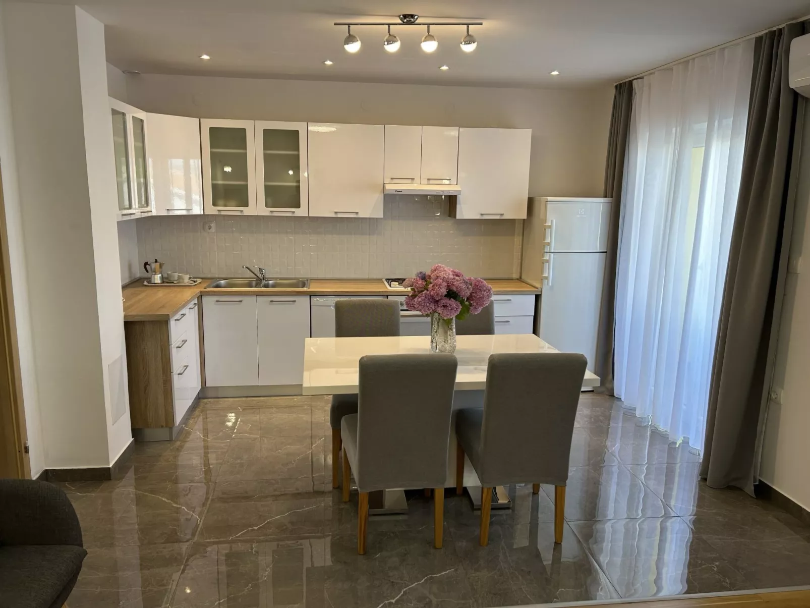 Apartment Sweet Lapat 1