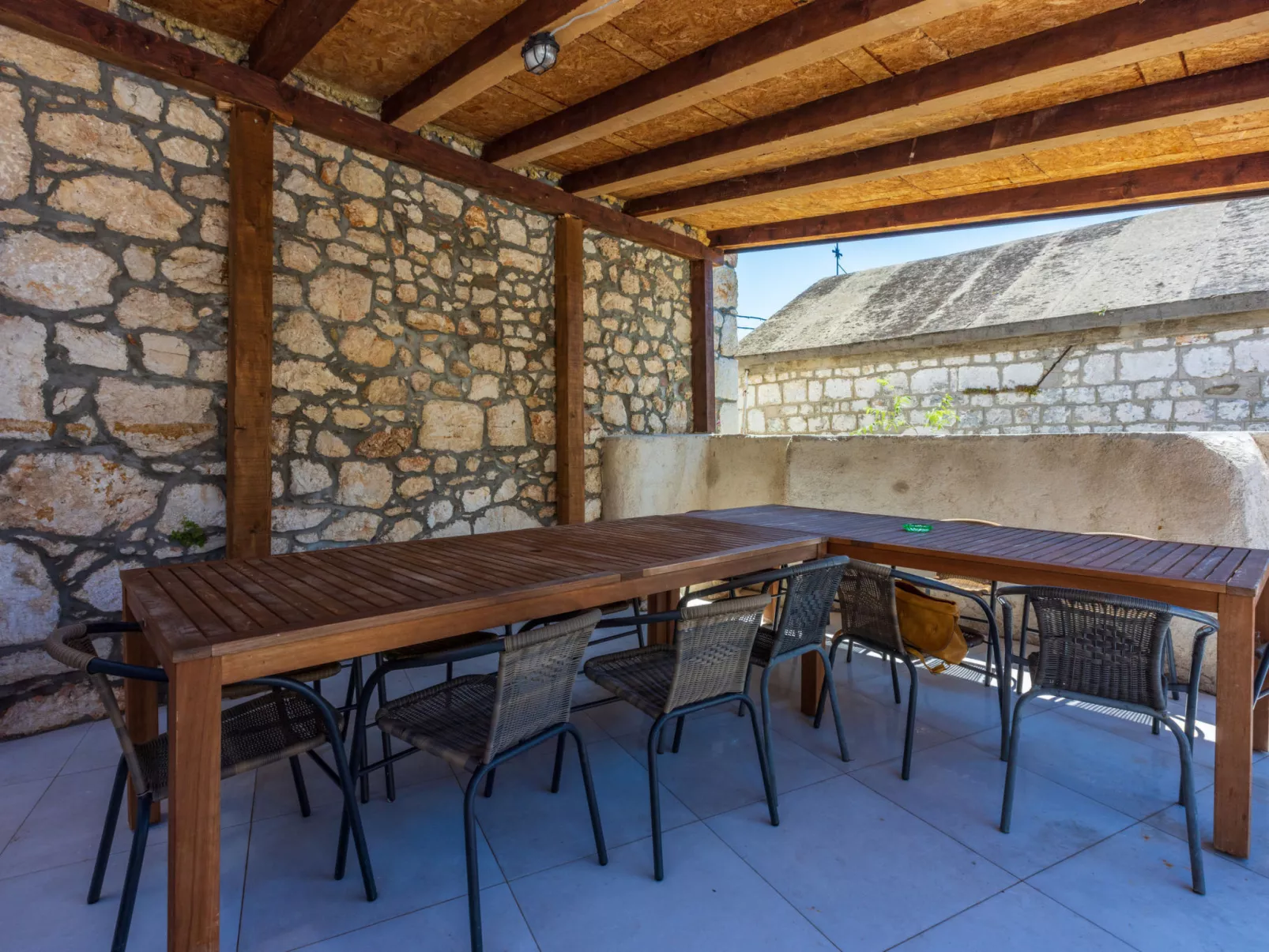 Casa Royal / HR-09832-01