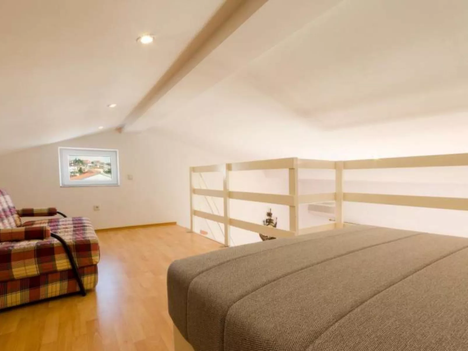 SIMCIC / HR-09866-01