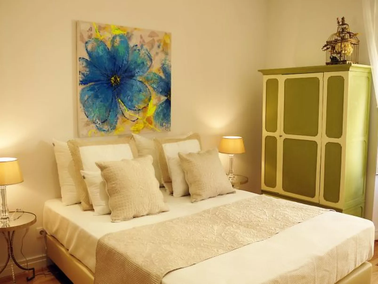 Sado Blue City&River Flats - Creiro