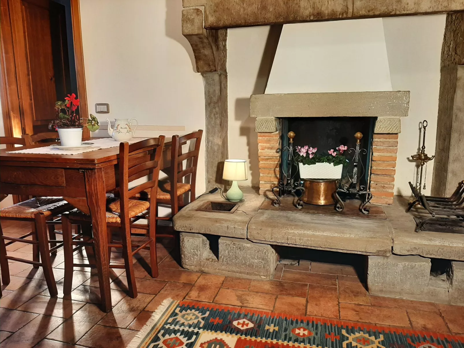 Wohnung in einem historischen Steinhaus