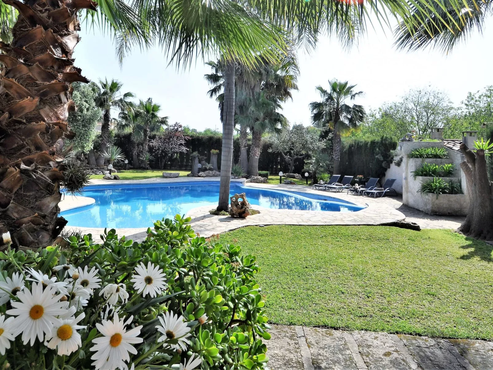 Finca CAN GUAL en Inca para 8 personas con piscina privada y vistas despejadas-