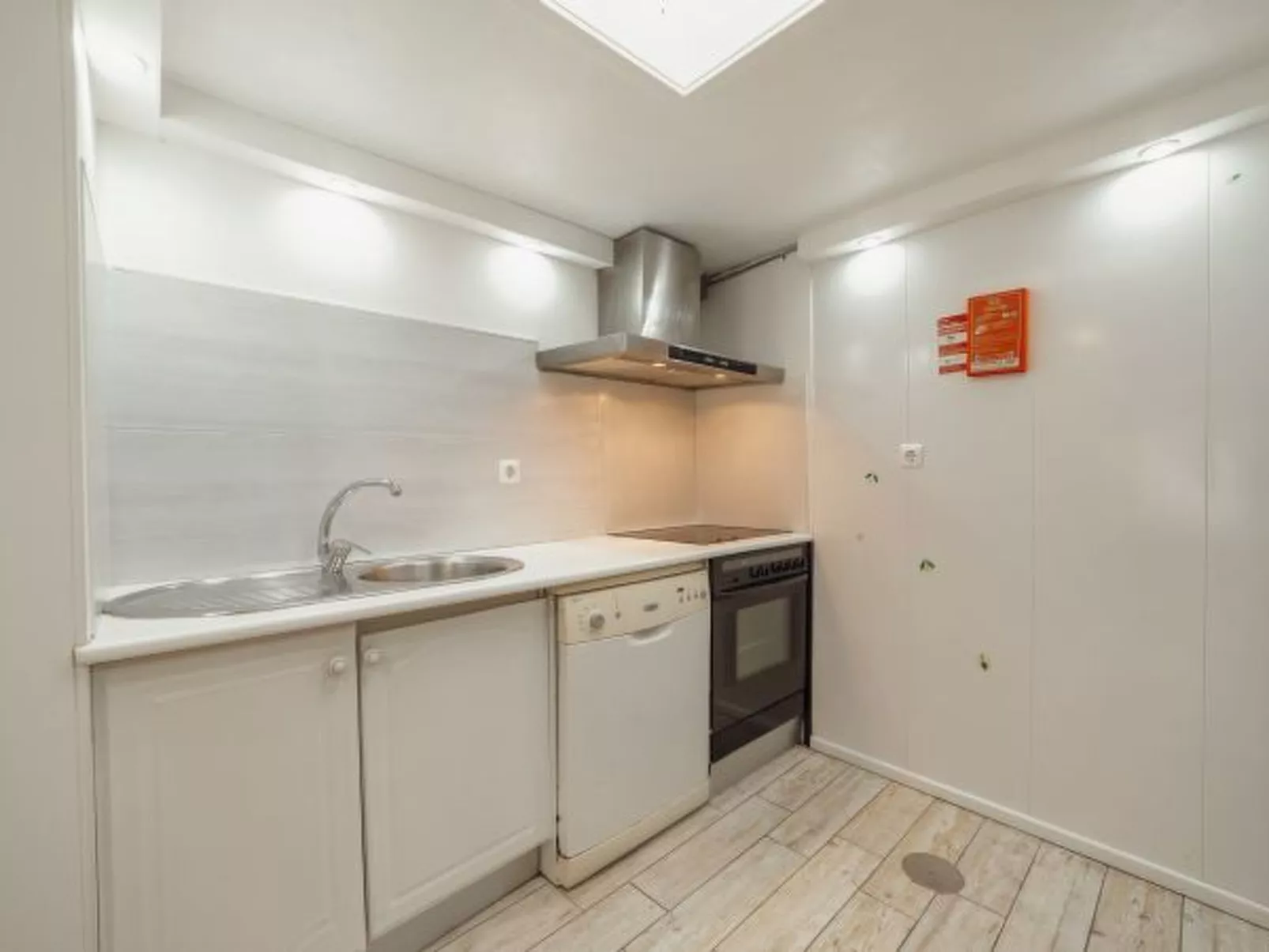 PORTO WINDOW TERRACE HOUSE by VACATIONY