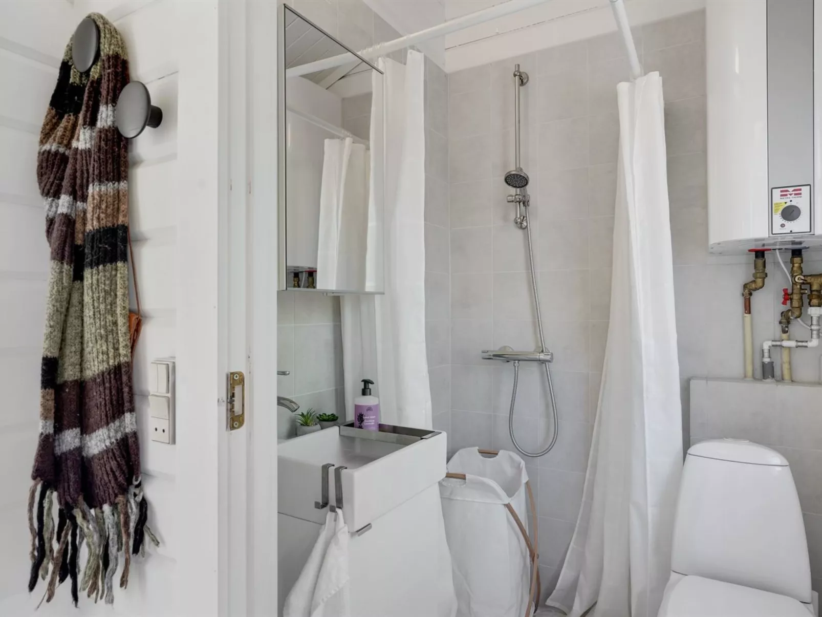 "Gytha" - 150m from the sea - Inside