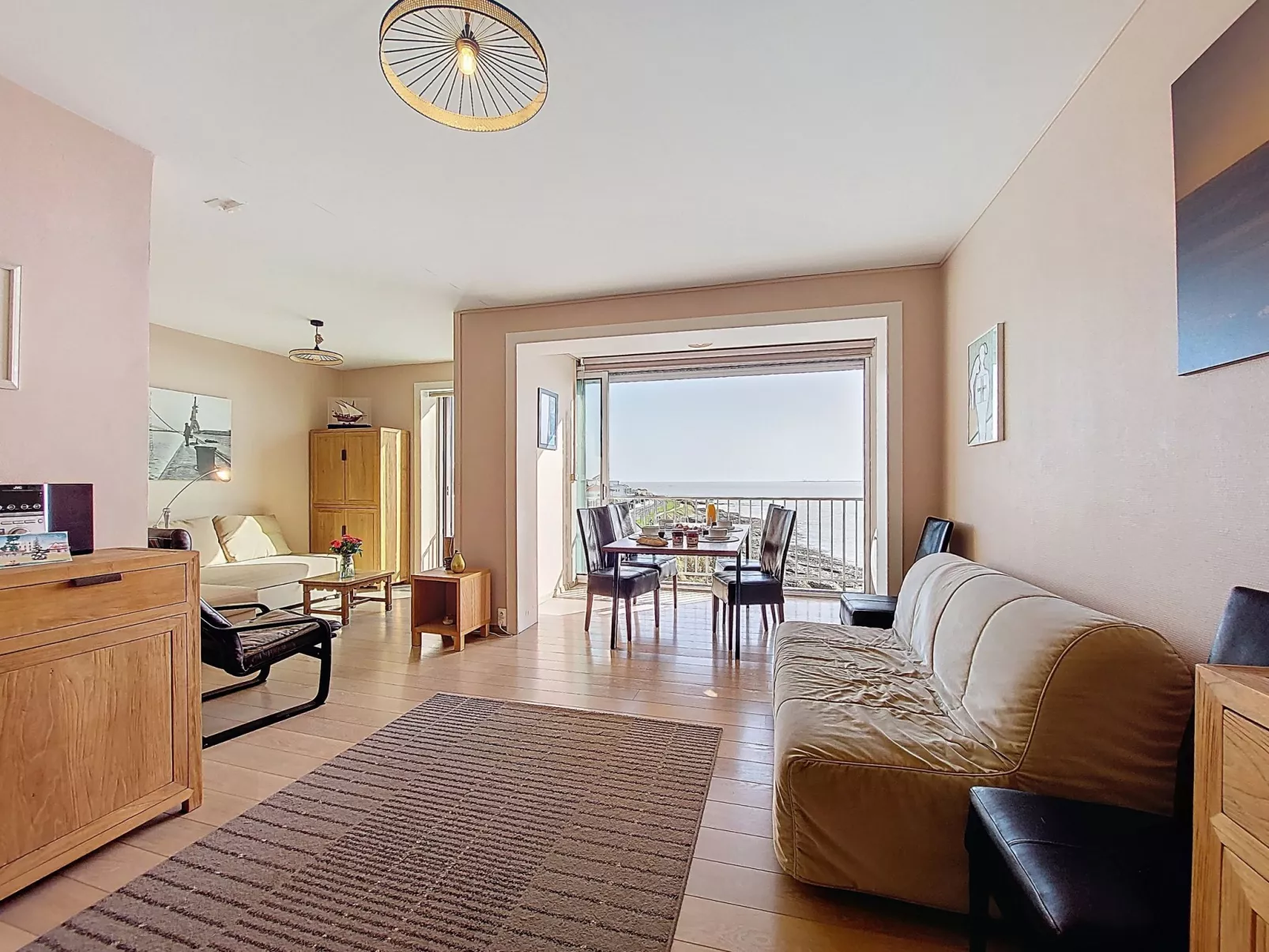 Saint Sordelin - Drinnen