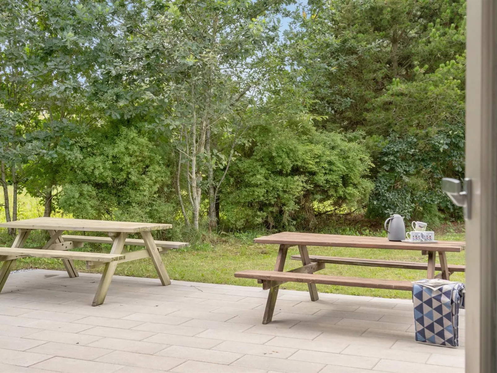 "Alvi" - 400m to the fjord - Draußen