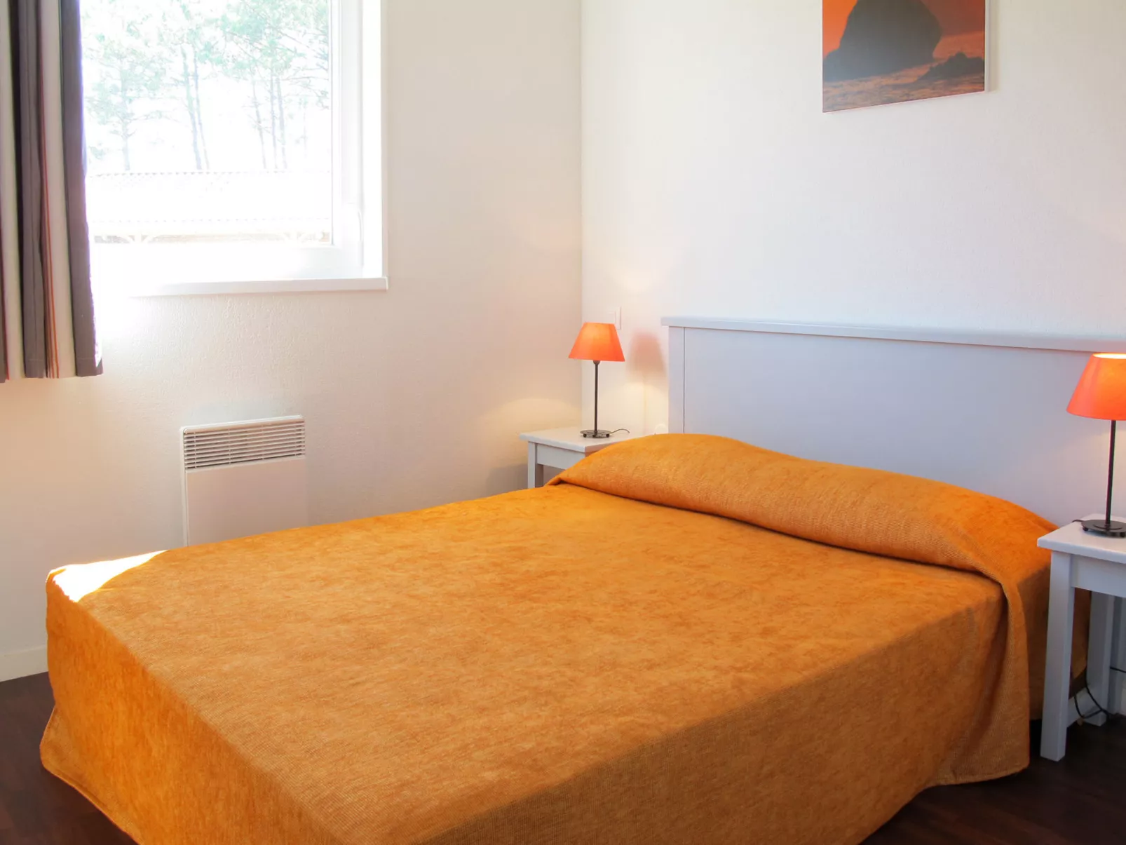 Le Domaine des Grands Lacs - Inside