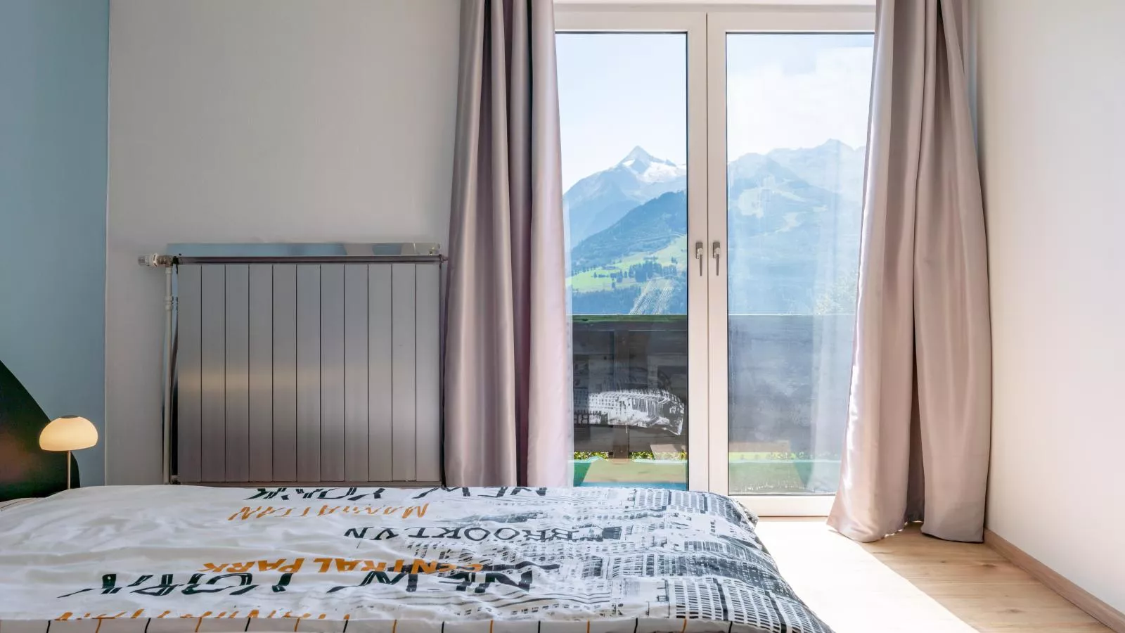 Jeremys-Bedroom