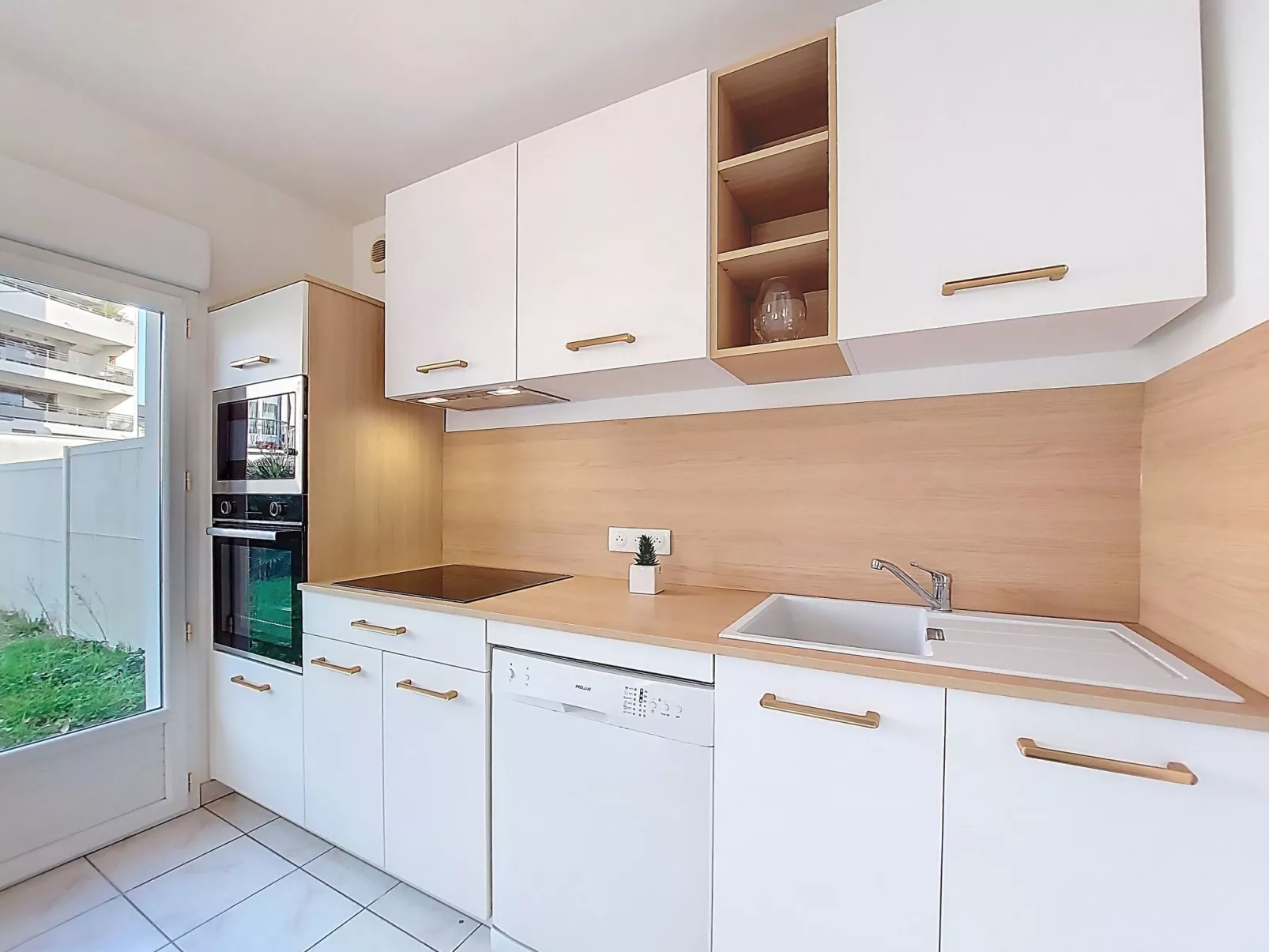 Les Sables - Drinnen