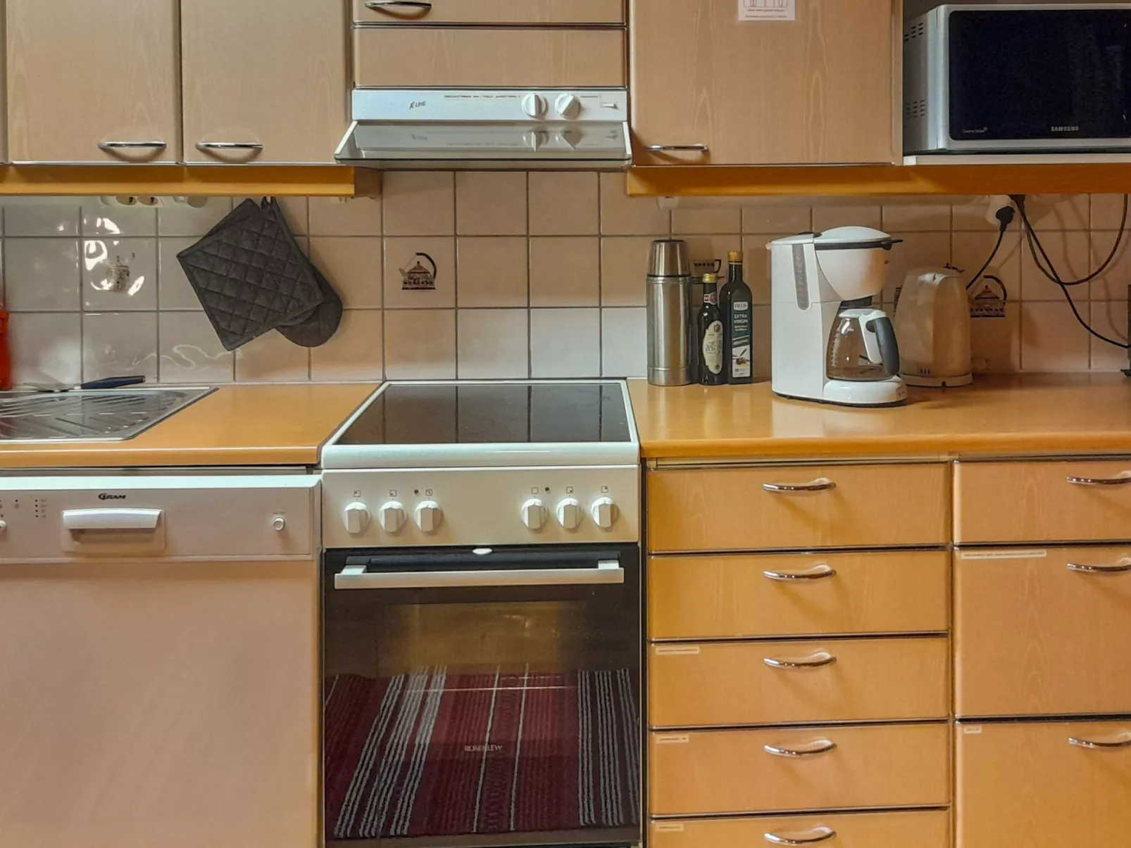 Hallanhelmi a paritalo - Dedans