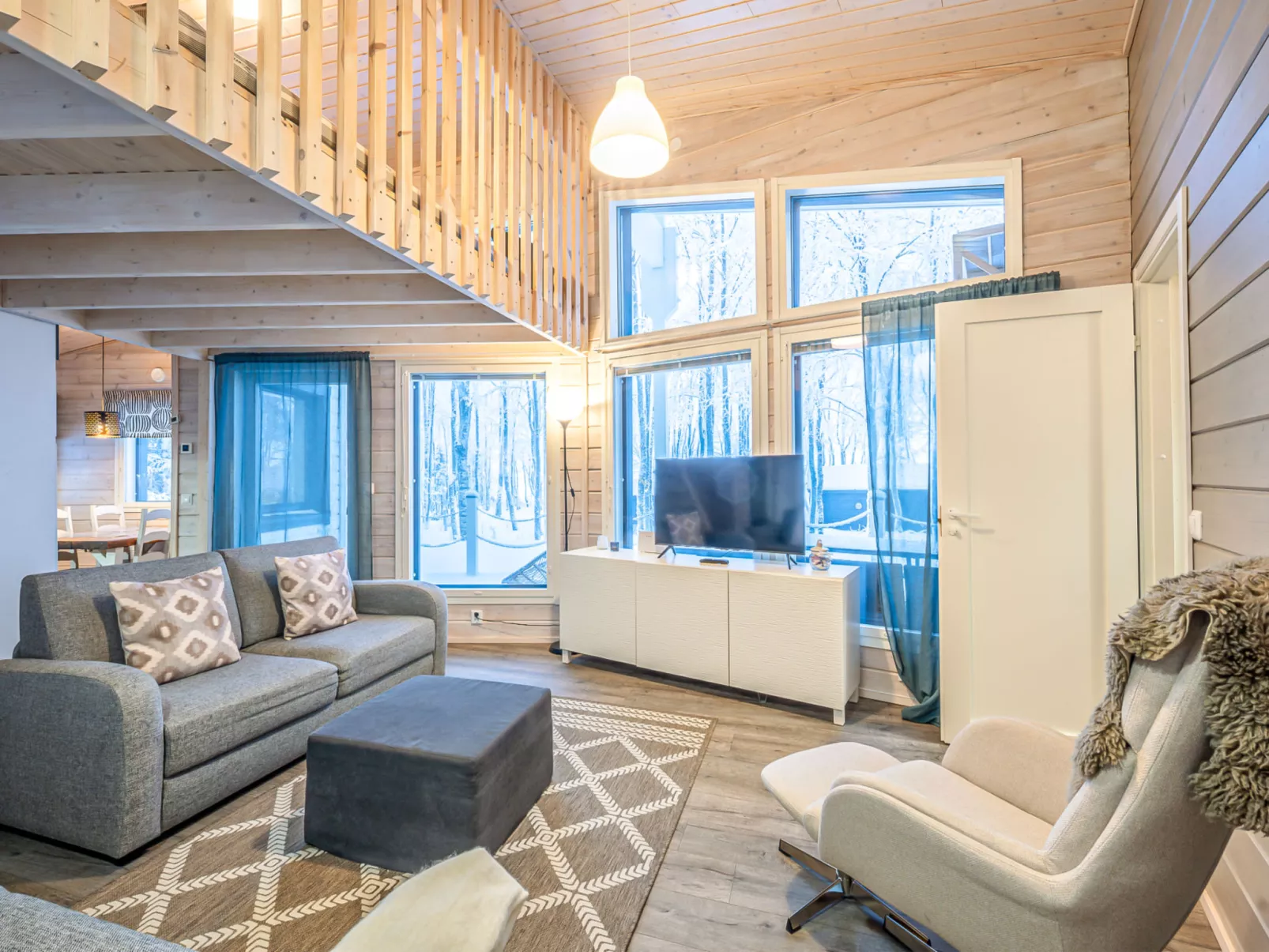 Villa rukan kesäniemi - Inside