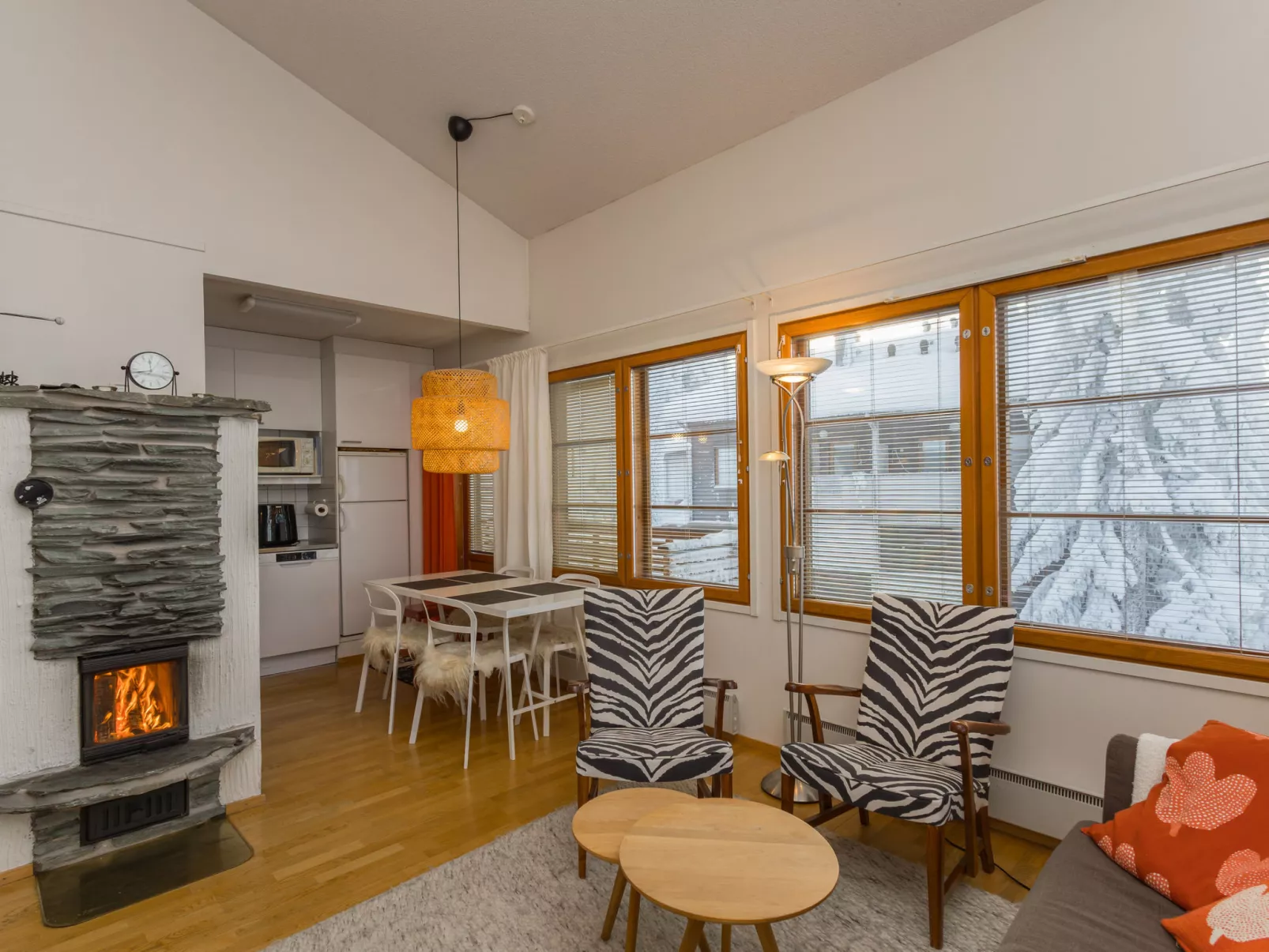 Kesä-iikka 4 - Dedans