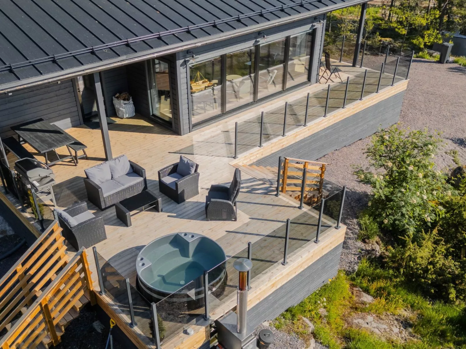 Sjöboda hill - Drinnen