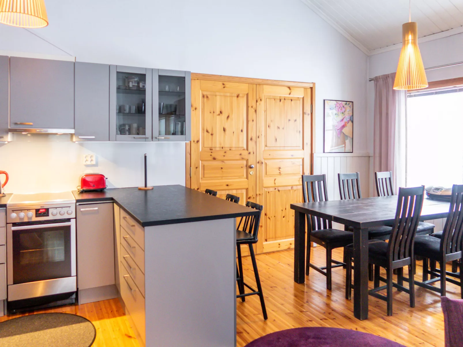 Katinkulma 2 - Dedans