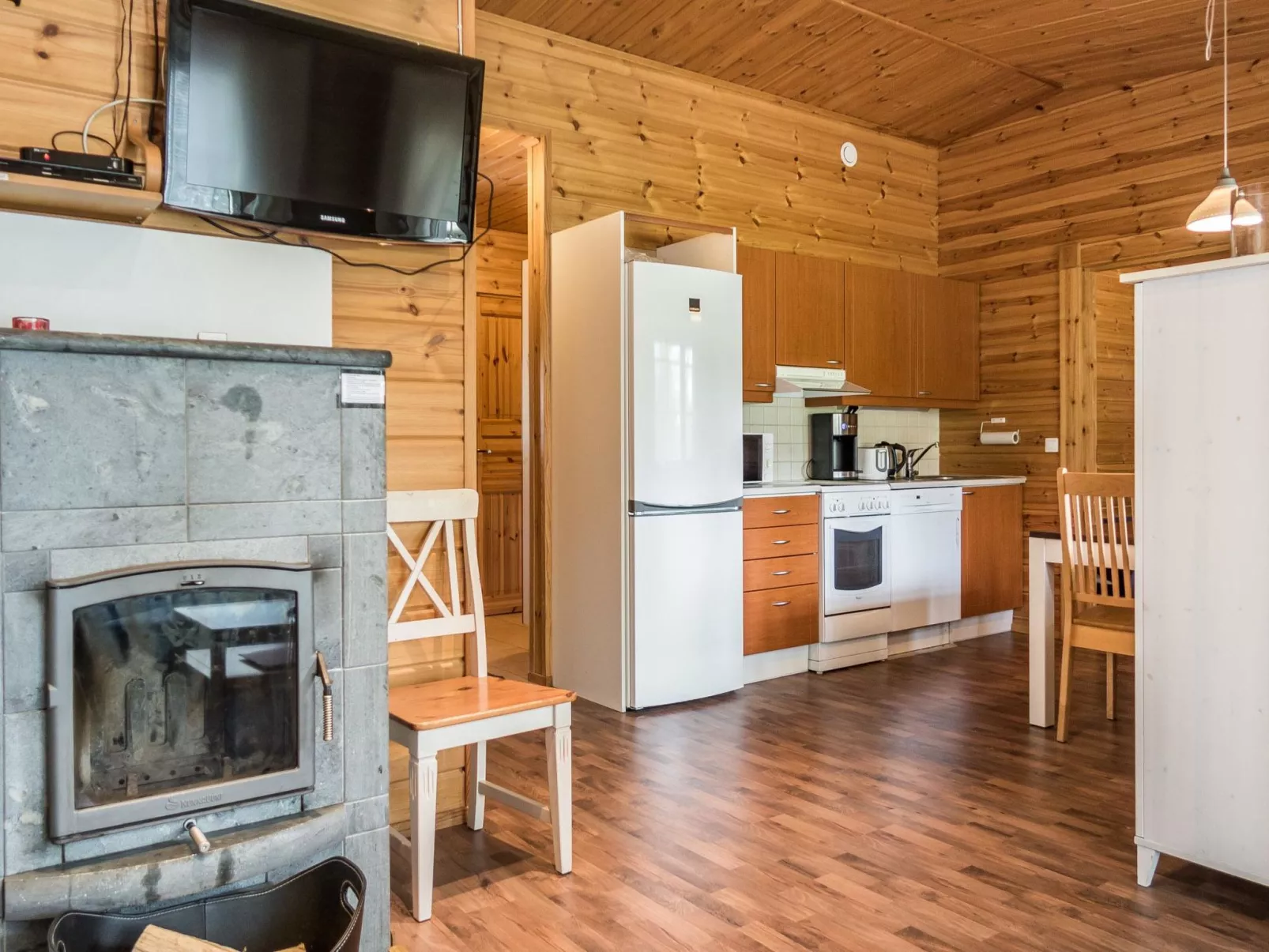 Klz 4. rubiini - Dedans