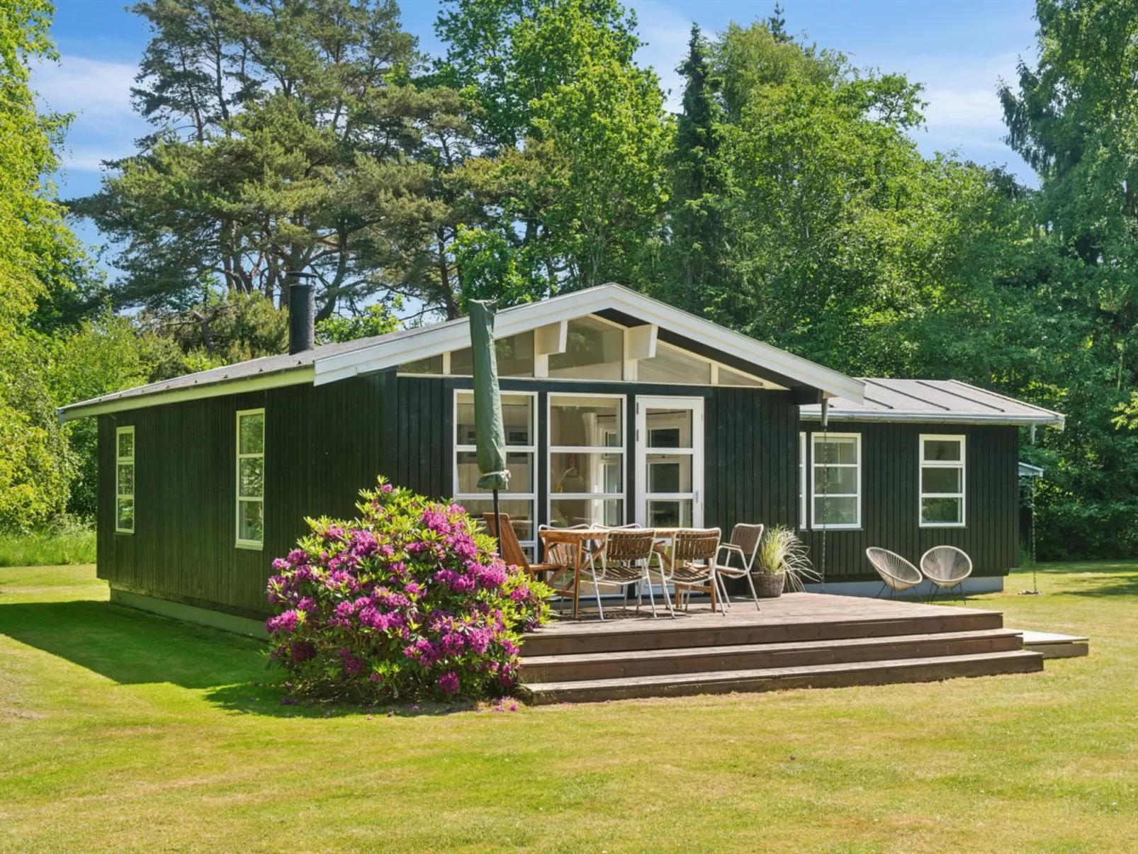 "Sylvana" -  from the sea - Outside