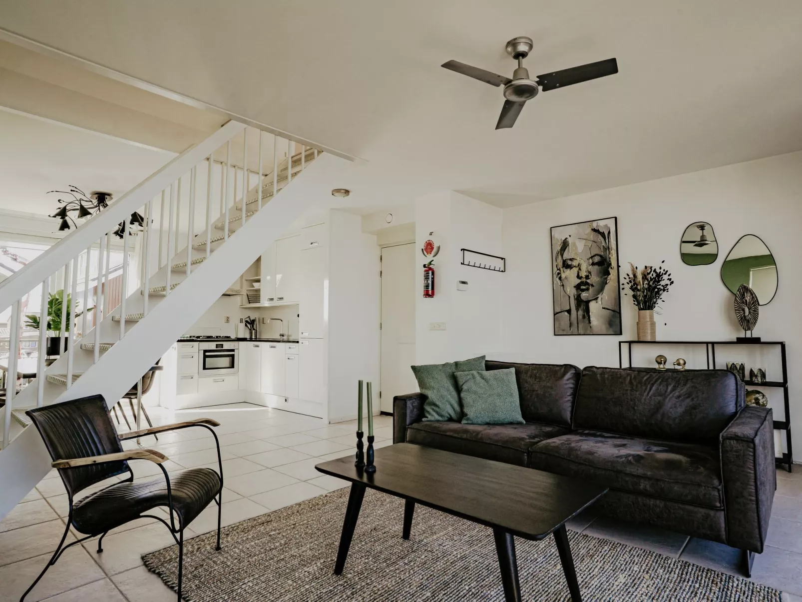 Oostergeest 2 - Dedans