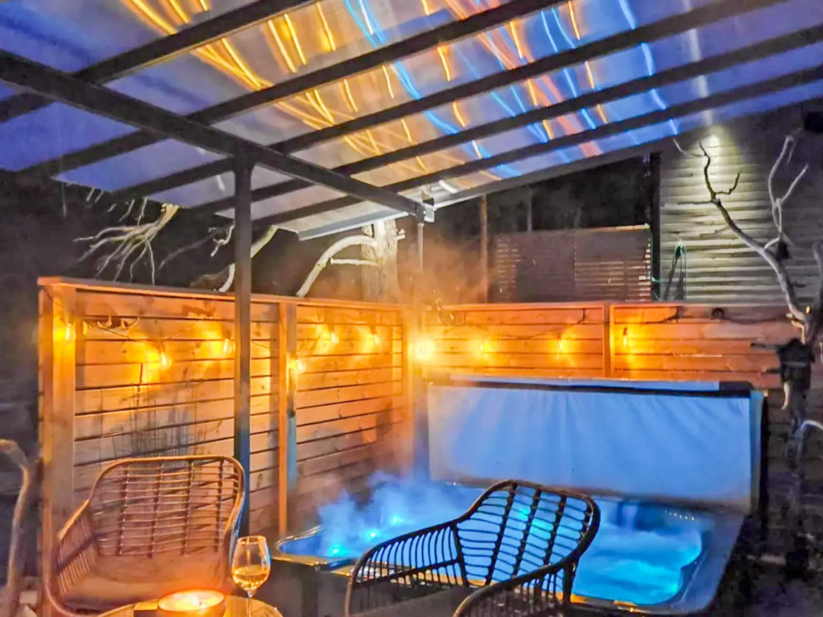 Levi secret igloo ruska 8d - Drinnen