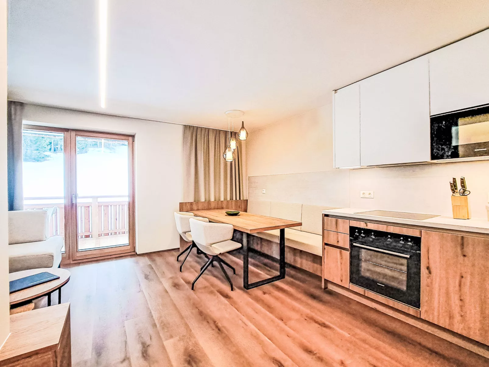 Aparthotel Iris - Drinnen