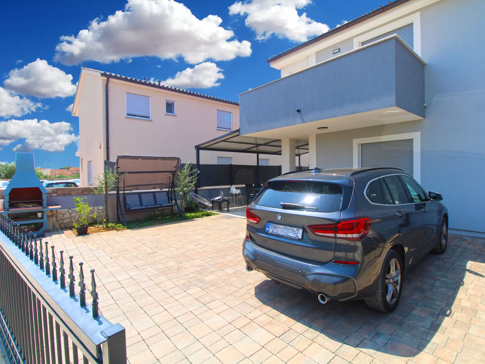 House 2283 - Image-tags.info